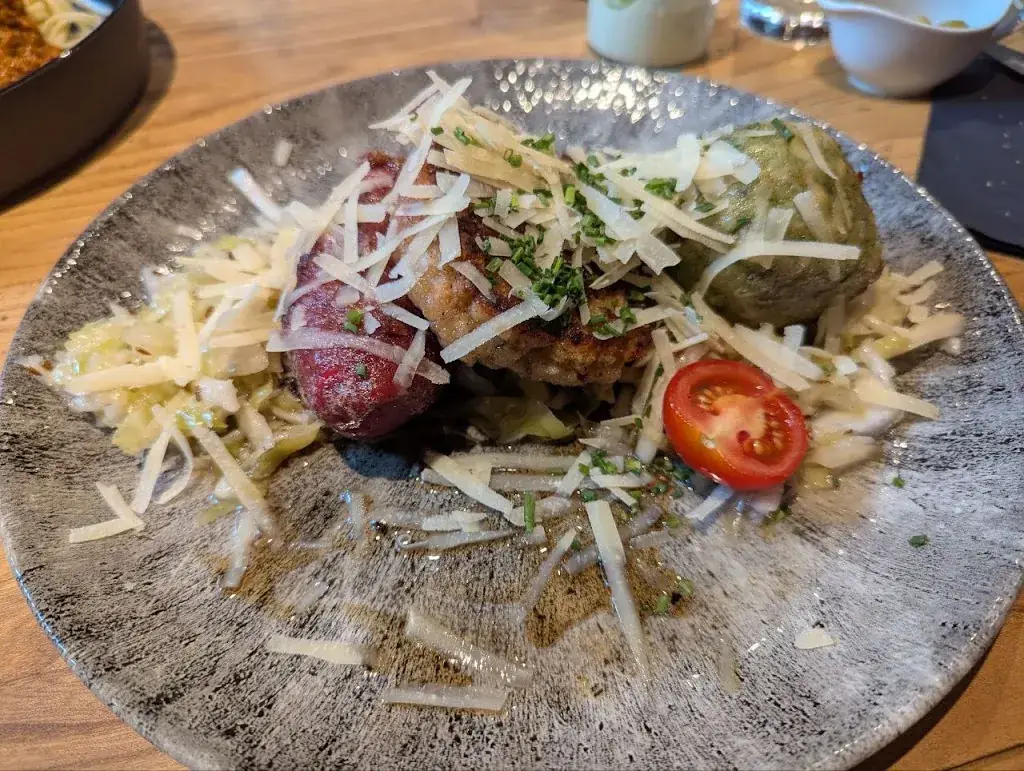 Katja Hanson_Restaurant San Antonio St.Anton am Arlberg_St Anton am Arlberg_review