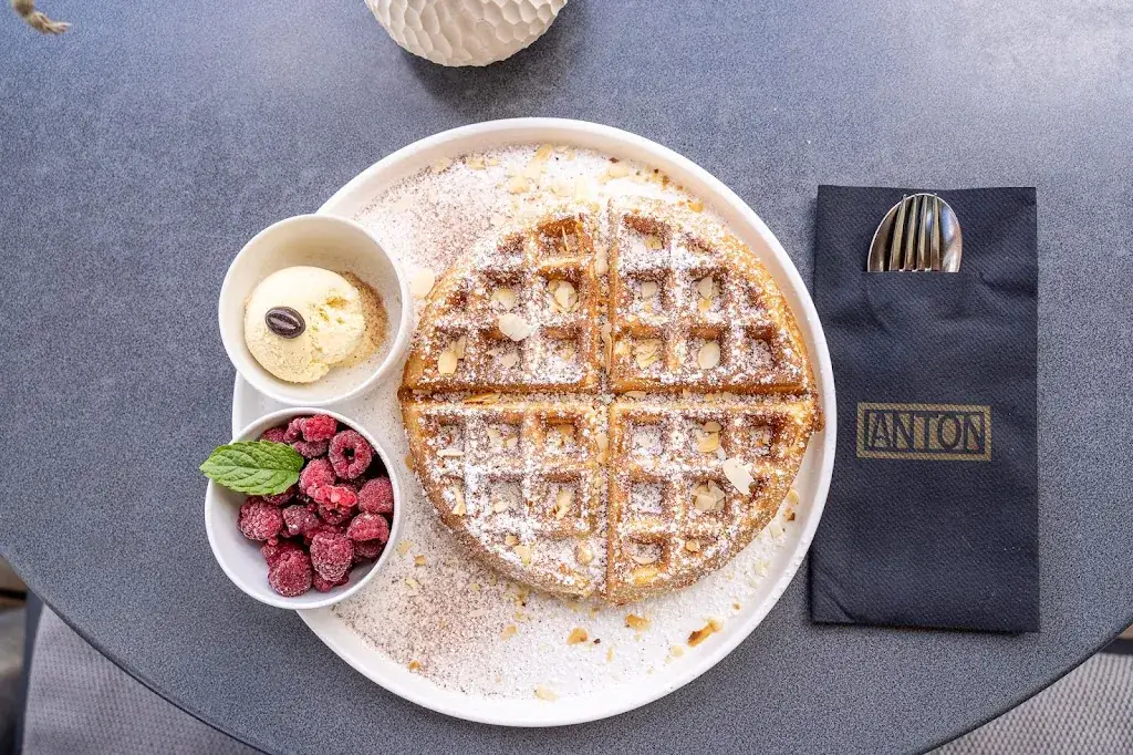 ANTON Cafe/Restaurant_St Anton am Arlberg_slider_image_3