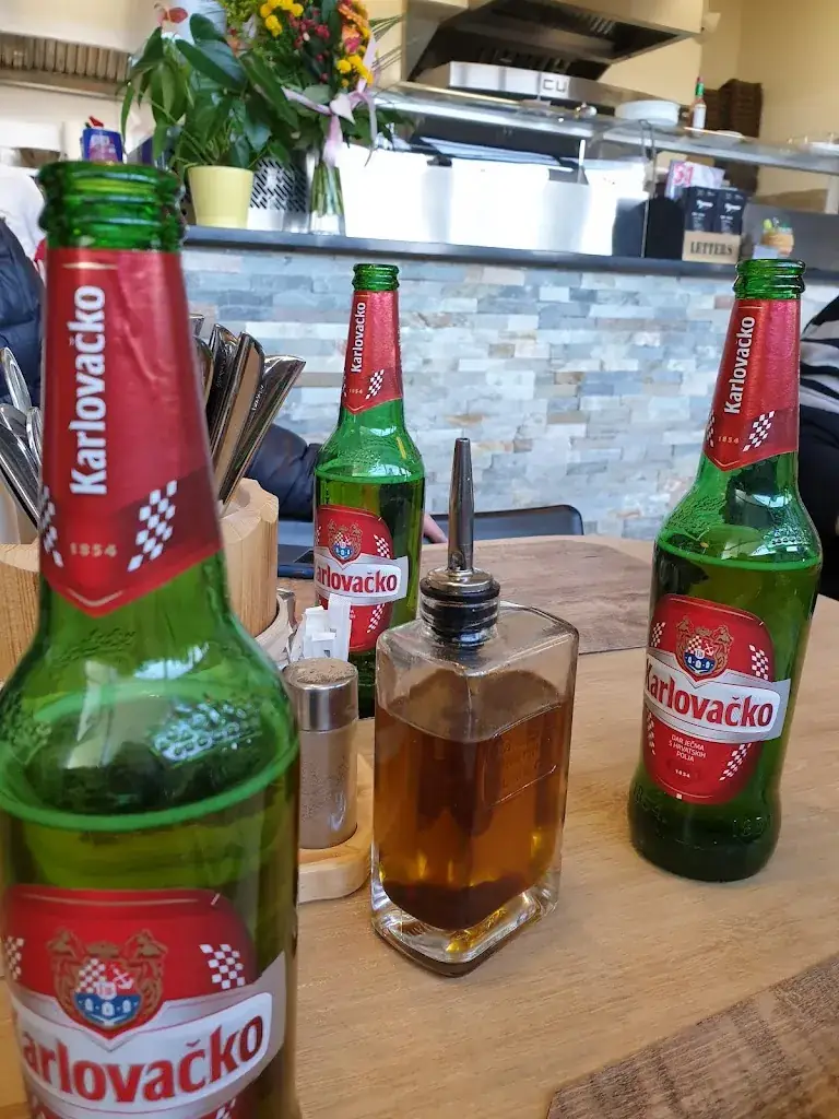 Menu_Pizzarella Plus_Ebenthal_image_7