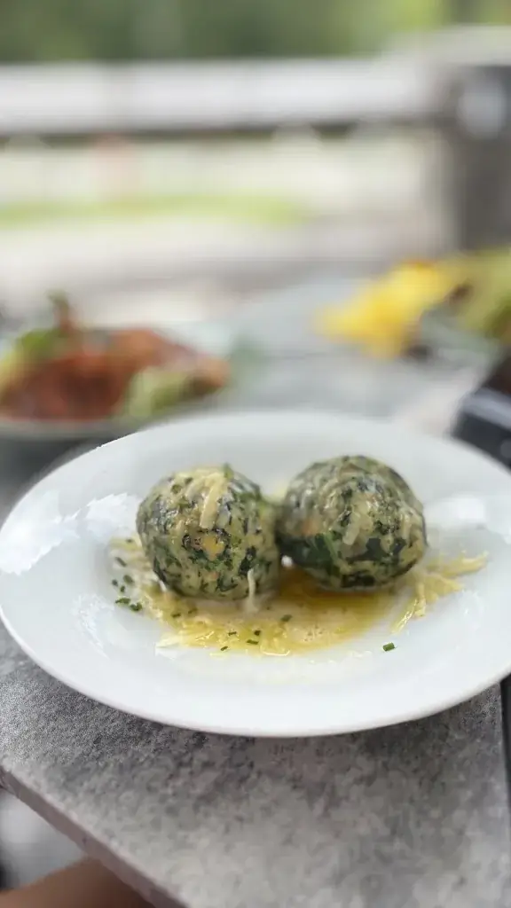 U K_Insers_Steeg_recensione