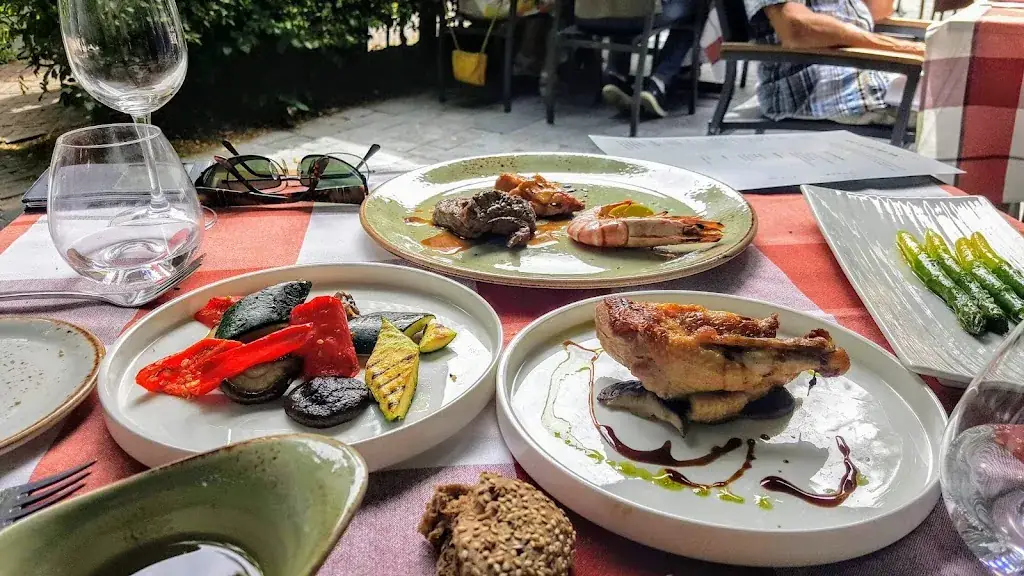 Bar Restaurant Koetshuis by Rhederoord_Steeg_slider_image_2