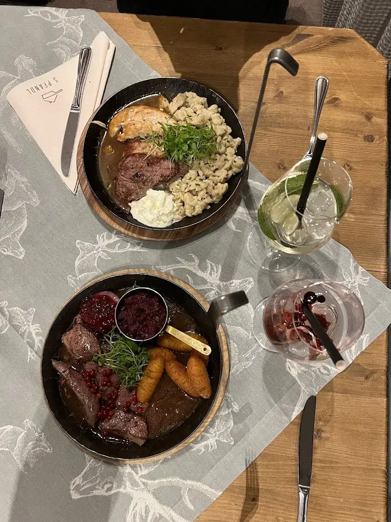 Leila Okaloha_s' Pfandl_Sölden_review