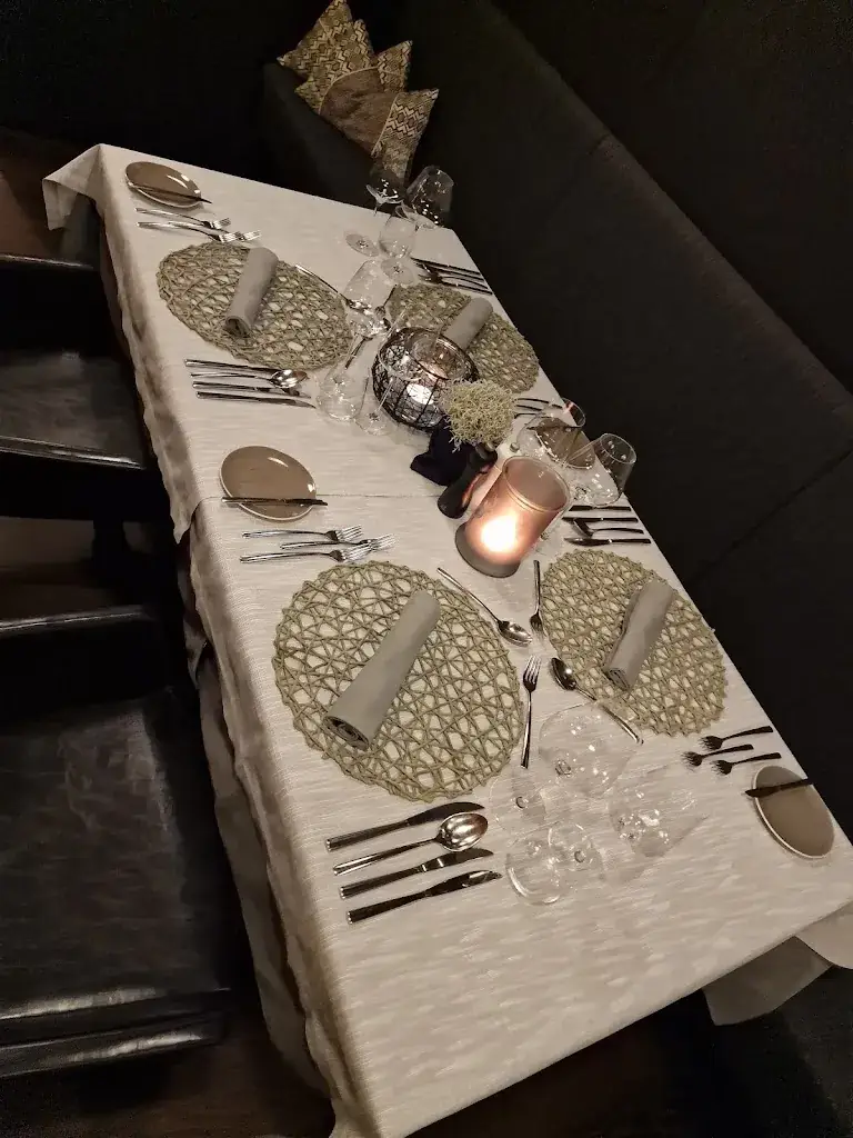 Michael Jehne_black sheep_Sölden_recensione