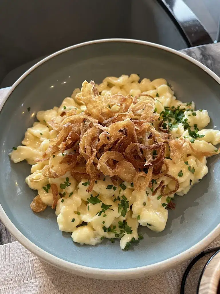 Daria Konty_G’s Cafe_Sölden_recensione