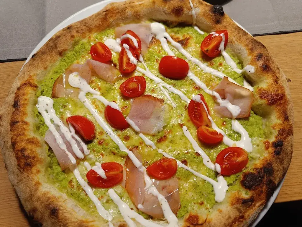 Tomas Trachtulec_G’s Cafe_Sölden_recensione