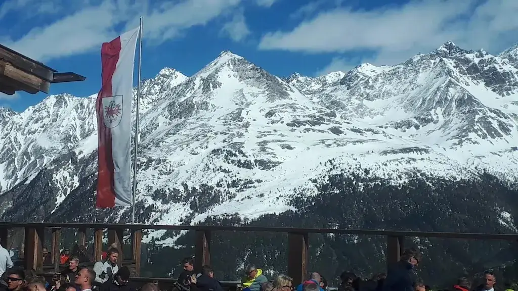 Restaurant Löple Alm_Sölden_slider_image_2