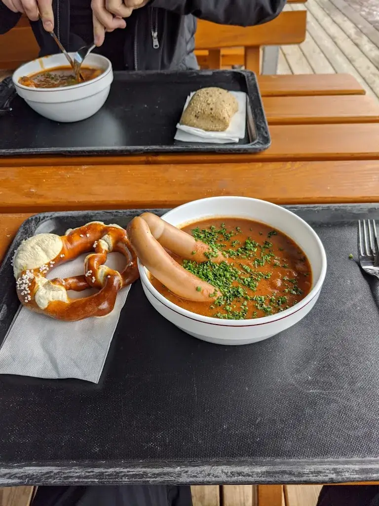 Migèl Smolders_Rettenbach Market Restaurant_Sölden_review