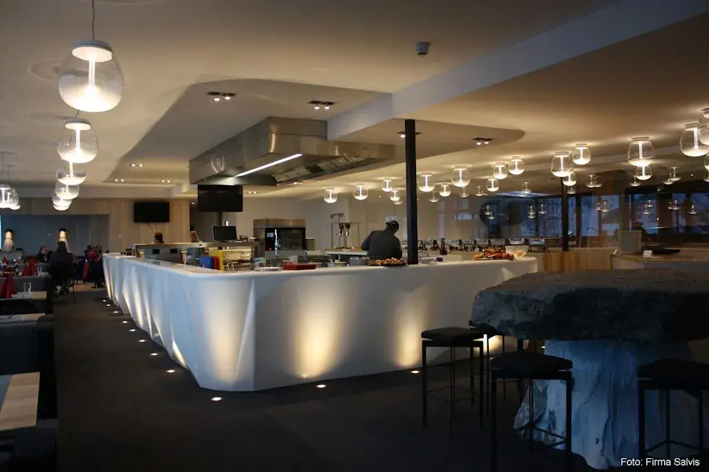 Rettenbach Market Restaurant_Sölden_slider_image_1