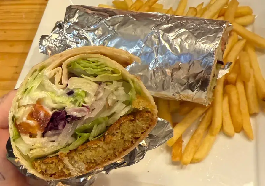 Alexx Simpson_Pizzeria Atiks_Sölden_recensione