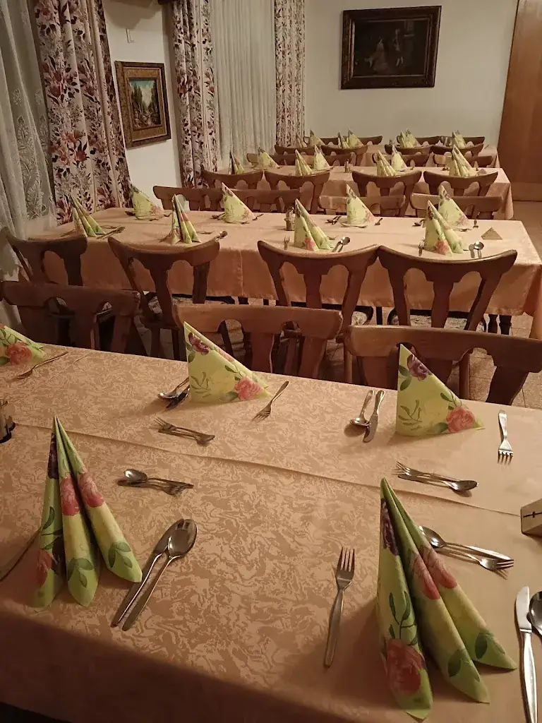 Gasthaus Jausenstation Pistotnig vlg. Suanjak ristorante a Ebenthal