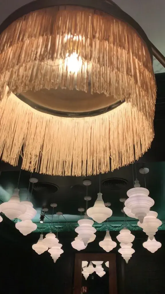 Sra. Smith_Stans_slider_image_2