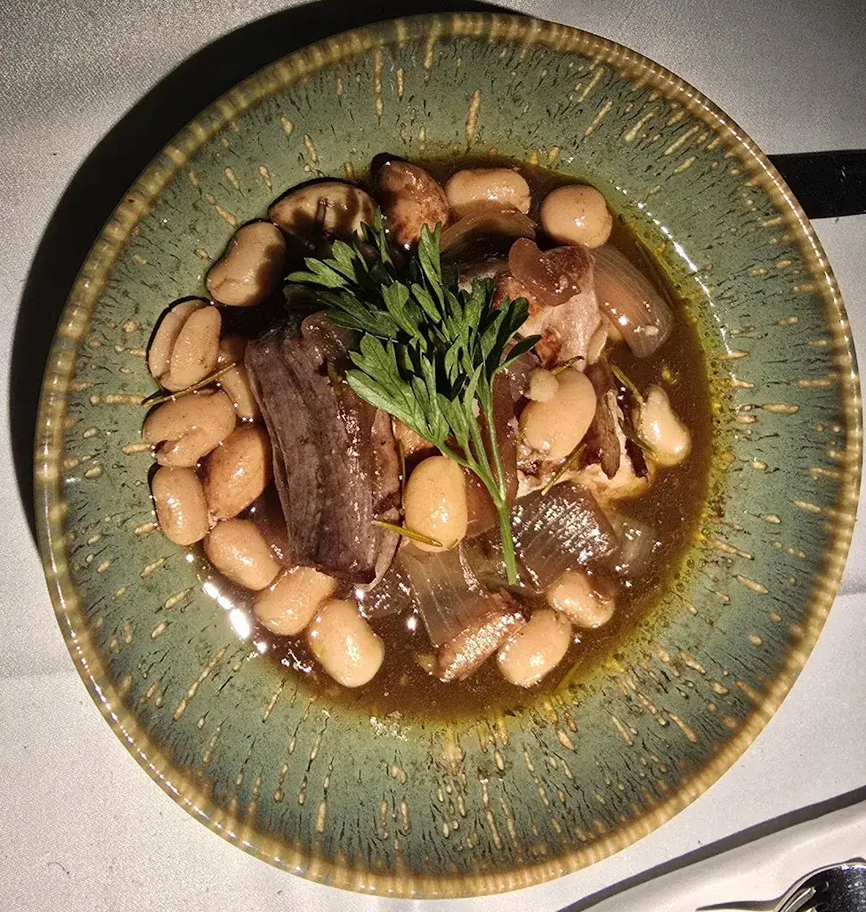 Sra. Smith_Stans_slider_image_3