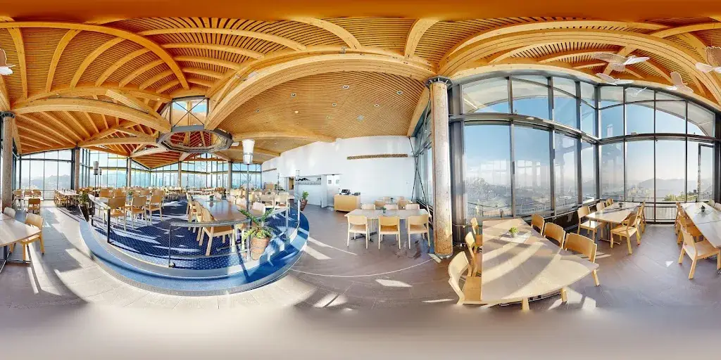 Drehrestaurant Stanserhorn - CabriO Stanserhorn restaurant à Stans