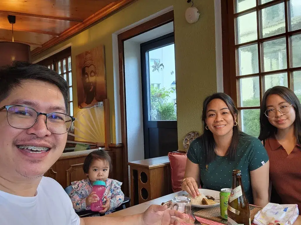 Joseph Maghari _Mekong Asia_Stans_review