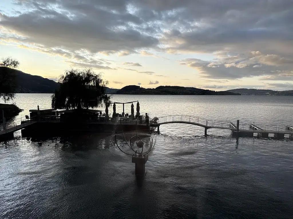 Sonia Asuncion-Vanaclocha_Aiola al porto_Stans_recensione