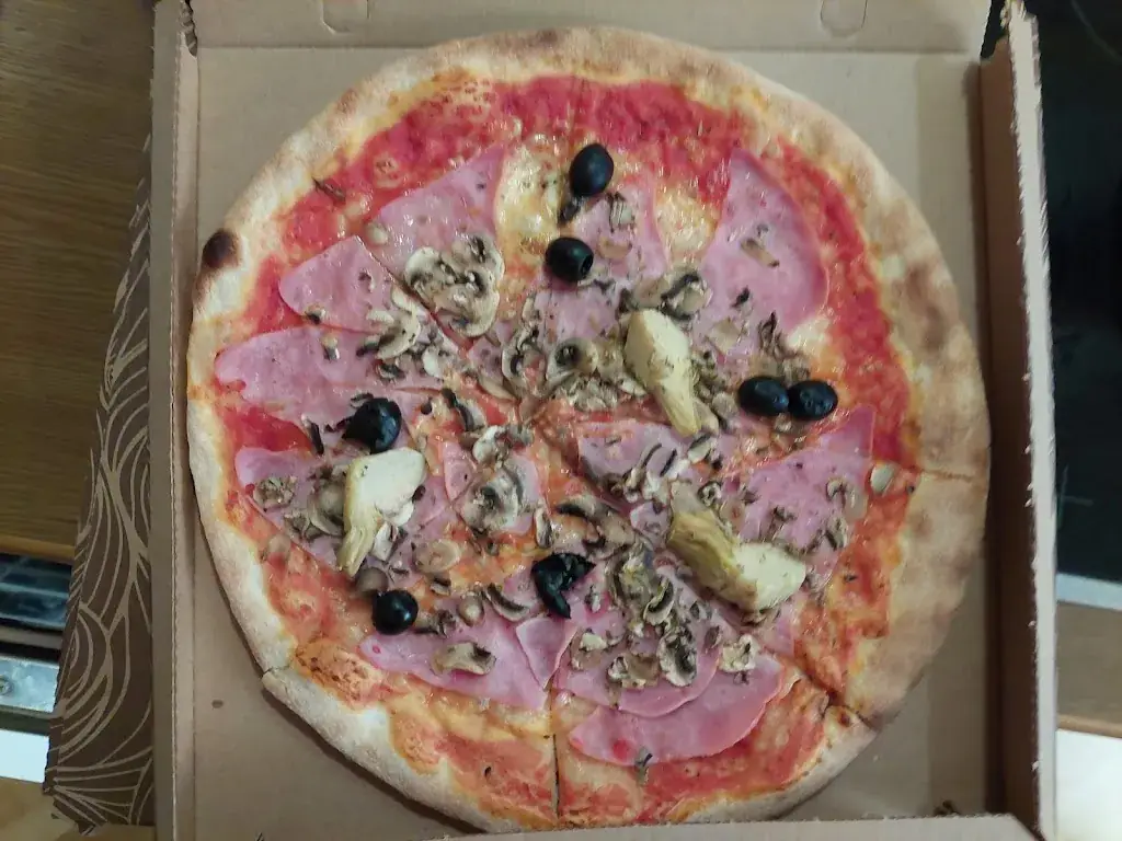 Menu_Pizzeria Venezia_Steinach am Brenner_immagine_5