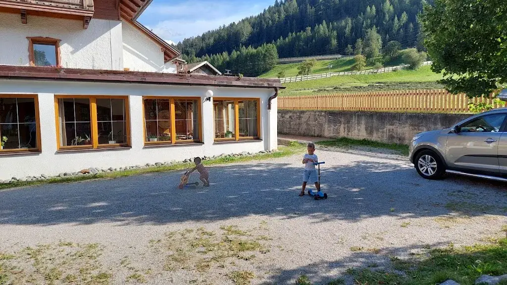 Sander Verhoeven_Gasthof und Pension Schützenwirt Fam Klotz_Steinach am Brenner_avis