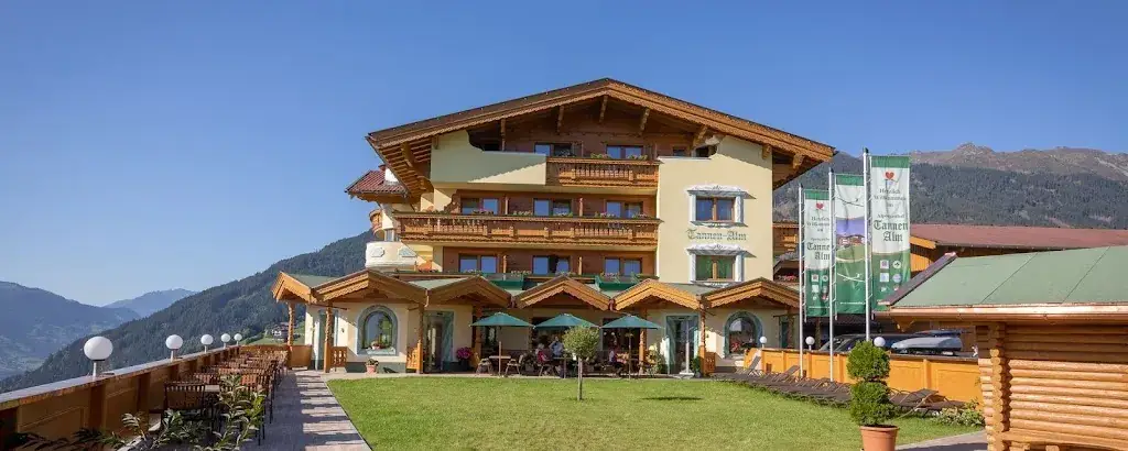 Alpengasthof Tannenalm_Stummerberg_slider_image_1