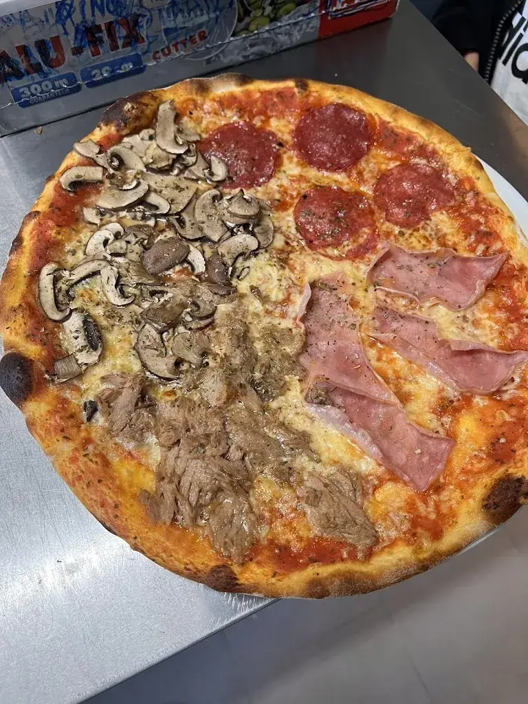 Alpino Pizzeria_Tarrenz_slider_image_2