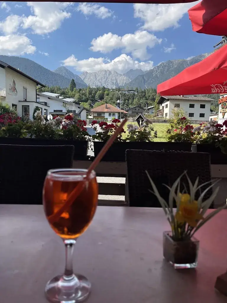 Лилия Захарова_La luna 2_Tarrenz_review