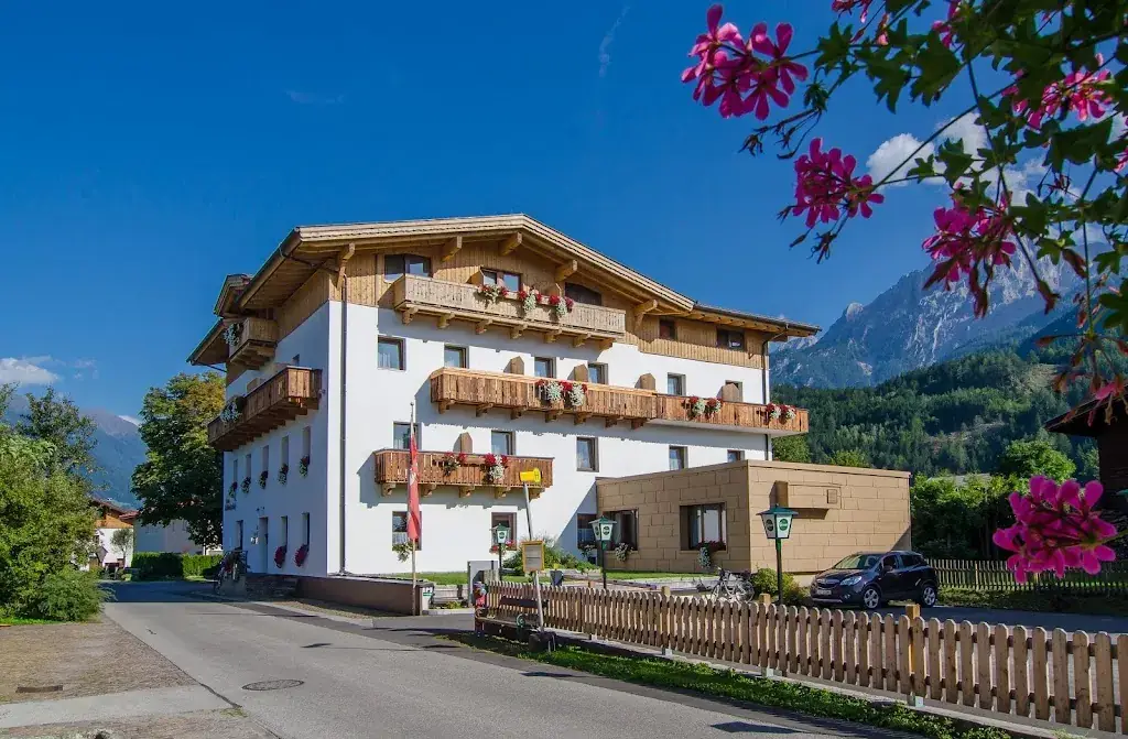 The Dolomitenhof ristorante a Tristach