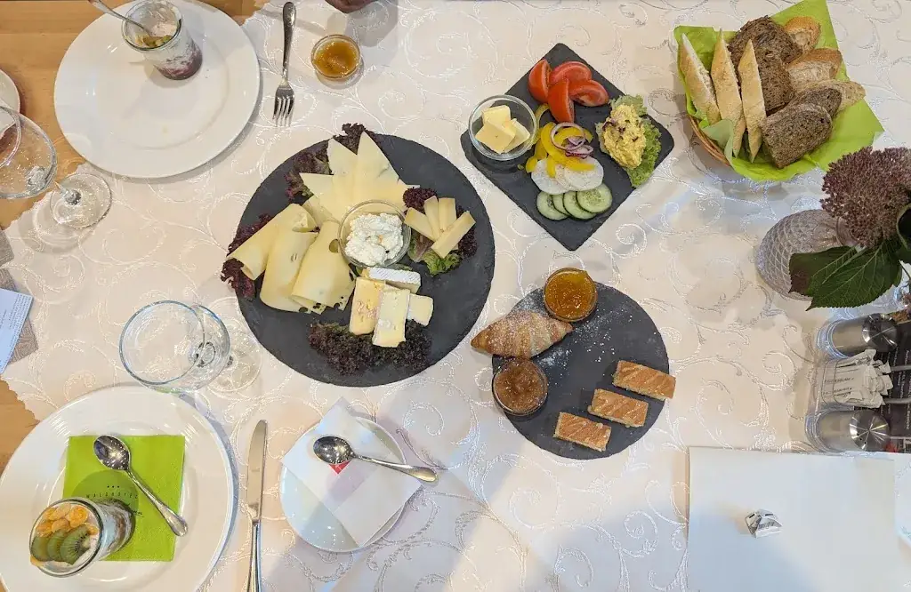 Gaurav Sharma_Waldhotel Bad Jungbrunn_Tristach_recensione