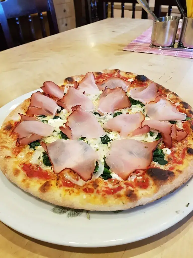 Cafe Max_Trins_slider_image_2