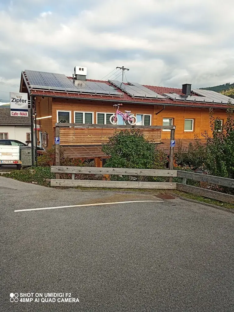 Ferienwohnung Cafe Max Trins ristorante a Trins