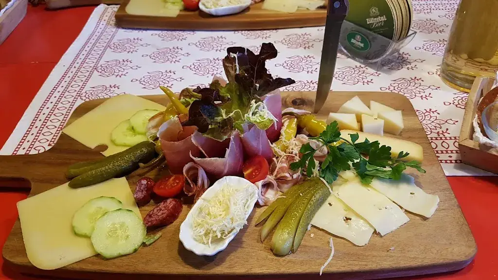 Menu_Jausenstation Pumafalle & Ferienwohnung_Trins_image_6