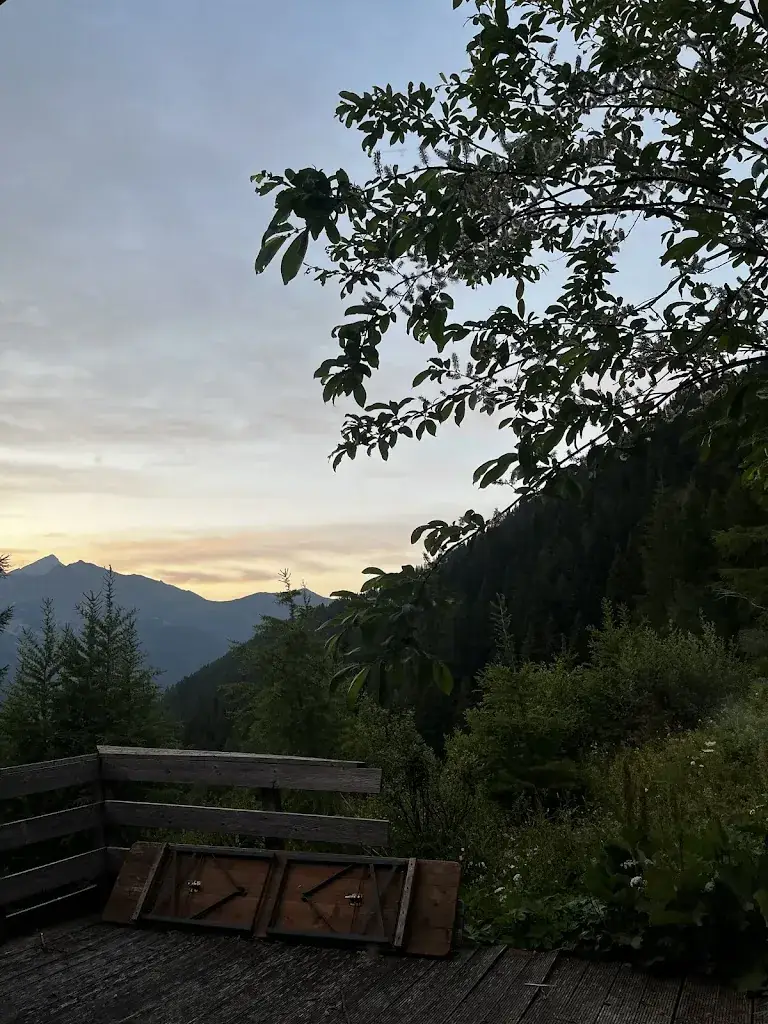 greywater_Trunahütte_Trins_review