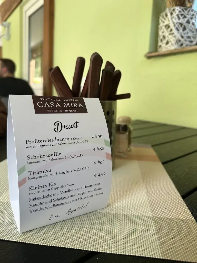 Menu_Pizzeria /Pasta/ Calamari/Carne/ CasaMira Familie Pagitz_Bodensdorf_image_1