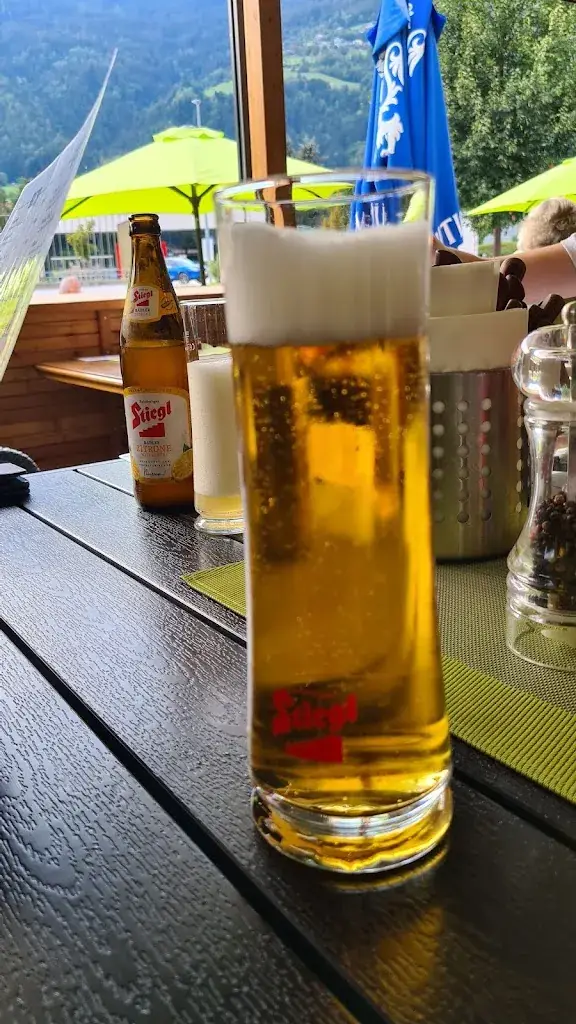 Menu_Pizzeria /Pasta/ Calamari/Carne/ CasaMira Familie Pagitz_Bodensdorf_image_7