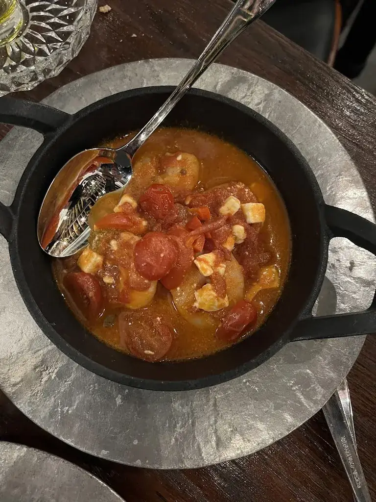 adrian wells_Greek cuisine Maison du meze_Strassen_review