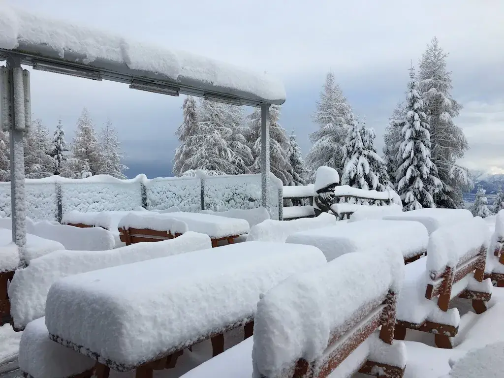 Khan Fakhar_Sepplhütte_Bodensdorf_recensione