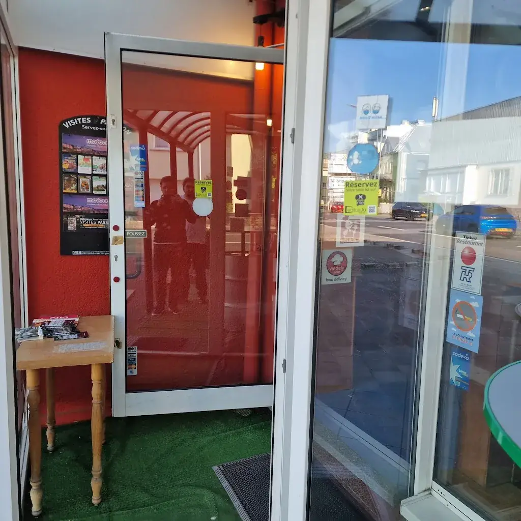 Stefano Picco_Restaurant Swagat_Strassen_review