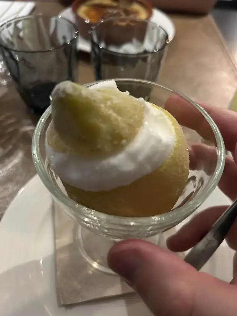 Mārtiņš Būmanis_BIVIUS Restaurant Hotel*** WineShop_Strassen_recensione