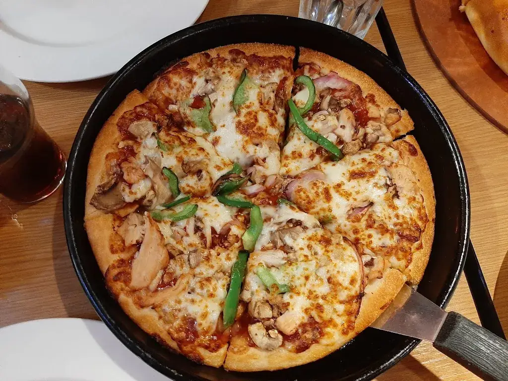 Menu_Pizza Hut Strassen_Strassen_image_5