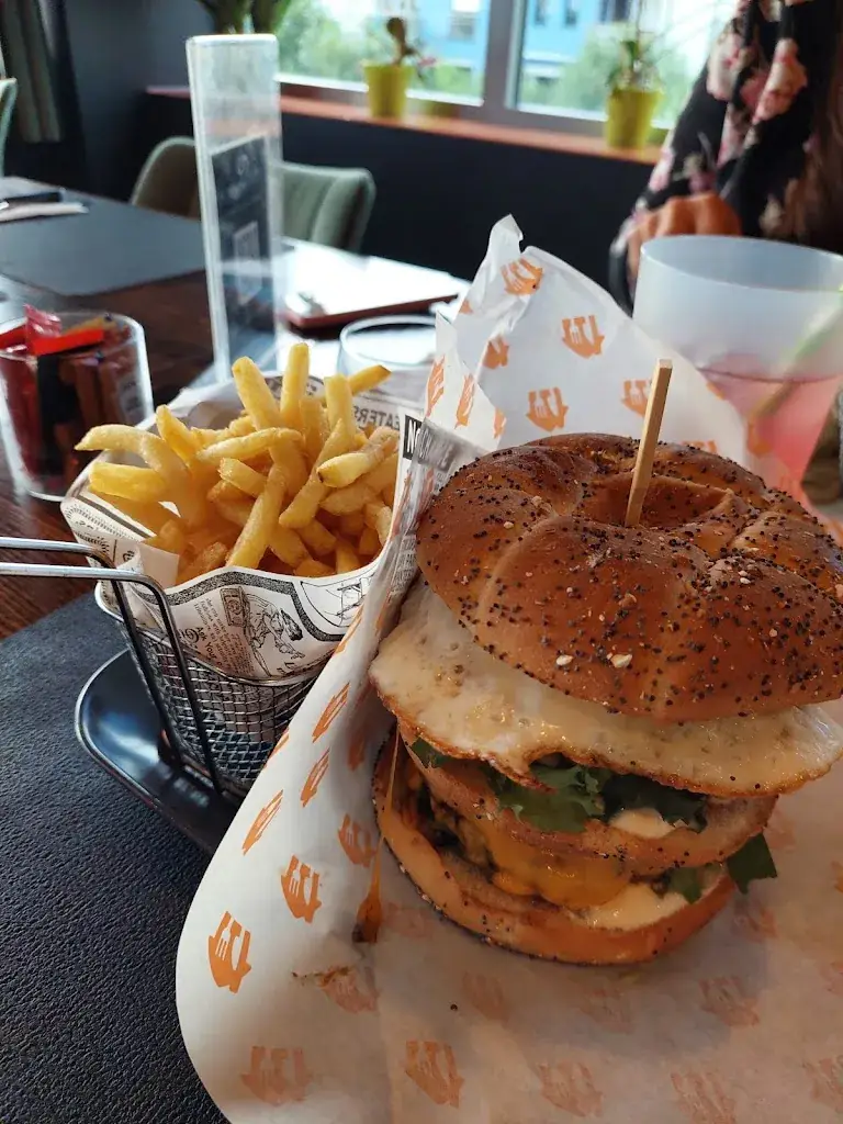 Menu_Infinity Strassen_Strassen_image_1