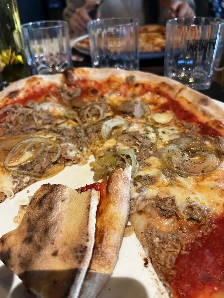 Infinity Strassen_Strassen_slider_image_2