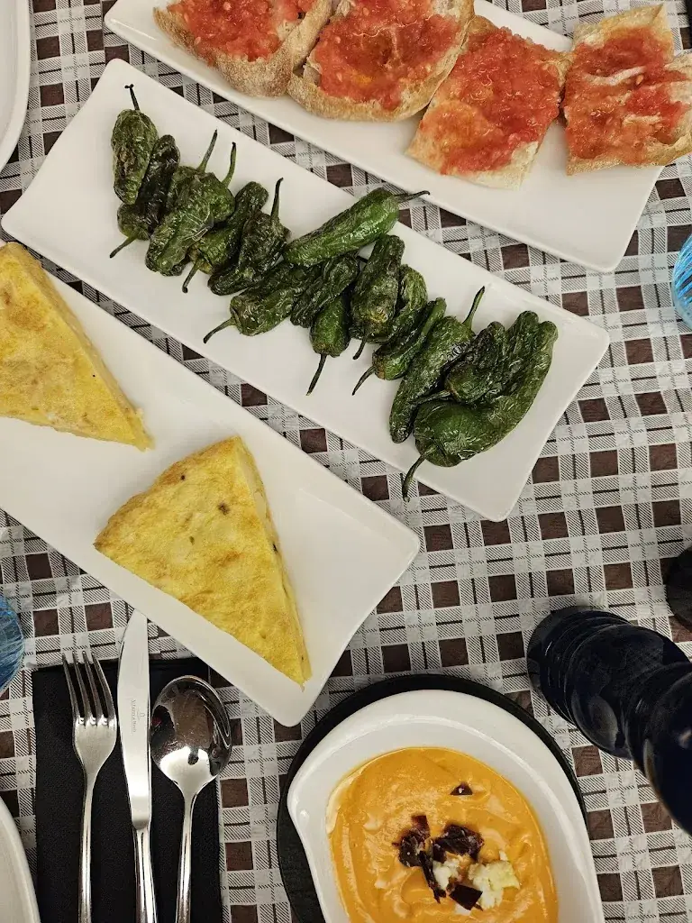 Mimo F._La Tapería_Strassen_recensione