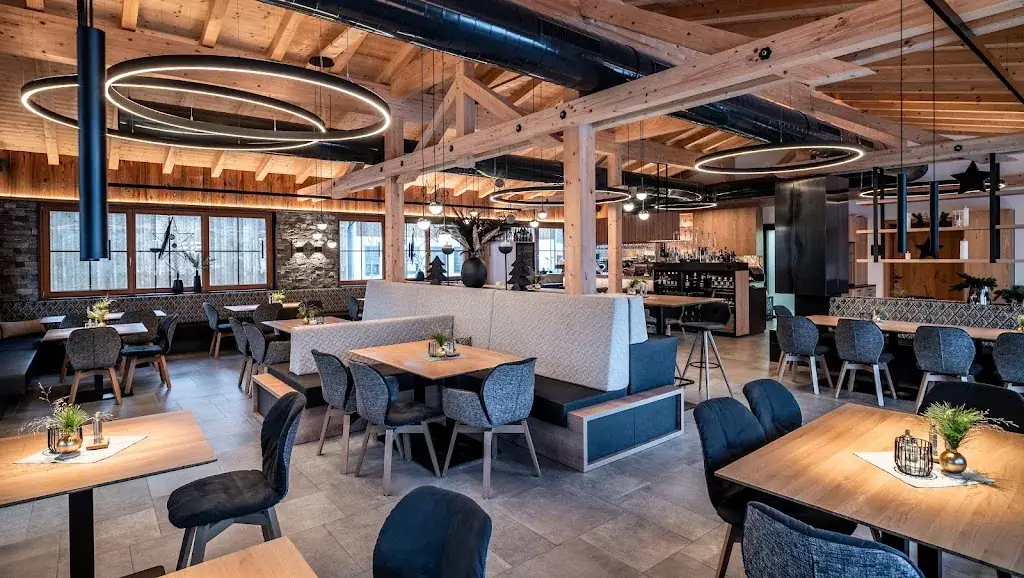 Lacknerhof Restaurant / Kaffee / Hofladen restaurant à Unterlangkampfen