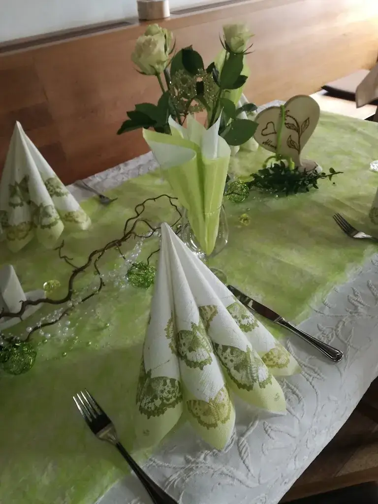 Menu_Gasthof Altwirt_Unterlangkampfen_image_9