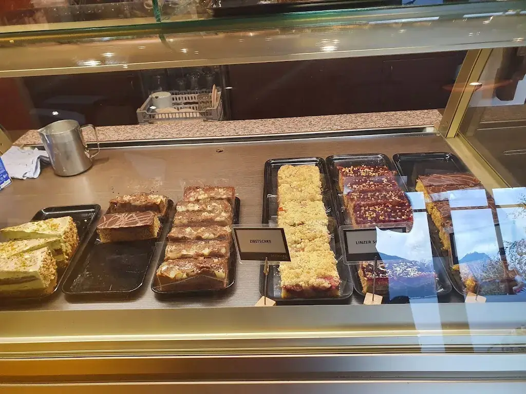 Ötztalerei Café - Burgerbar - Eiswerkstatt ristorante a Umhausen