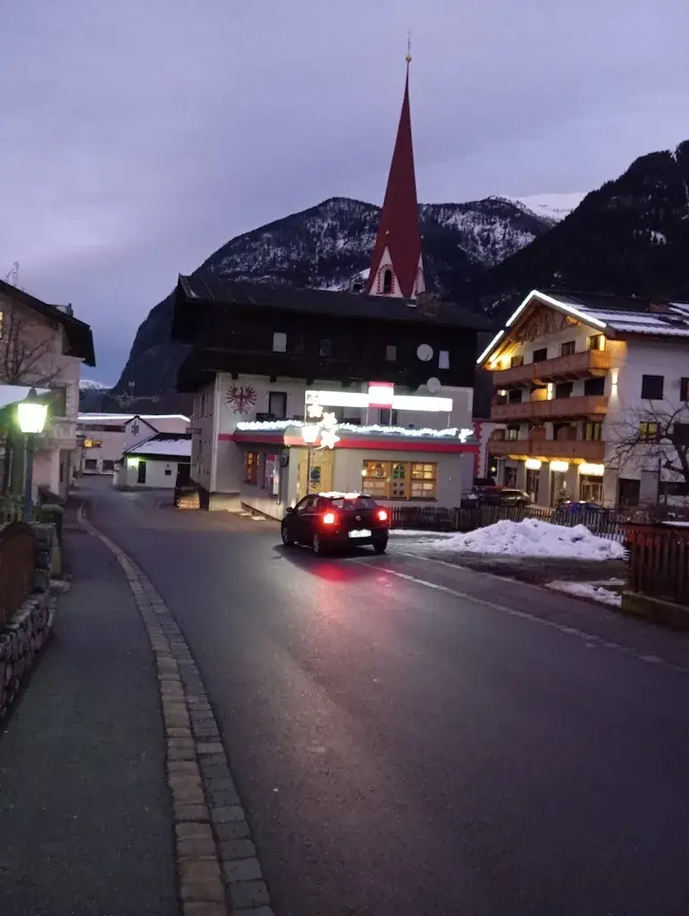 Motiv Café-Pub_Umhausen_slider_image_2