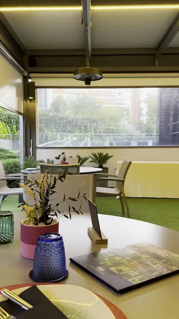 Martijn Haaijer_La Terraza de la Ribera_Virgen_review