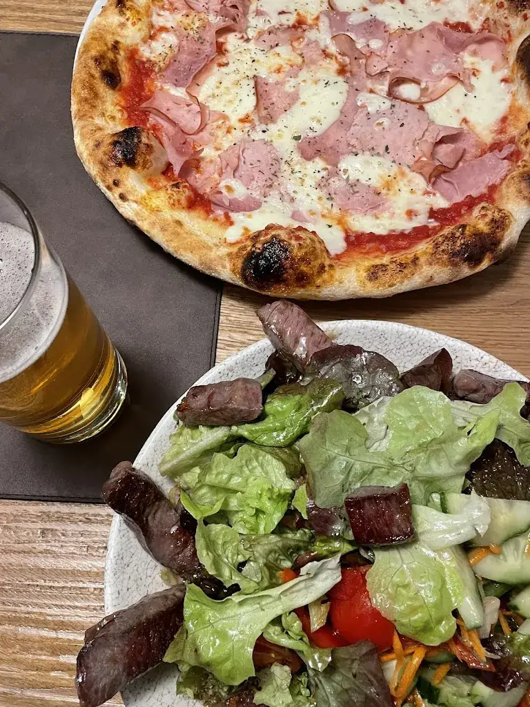 C S_Swings_Tux_review