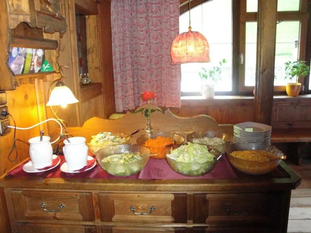 Tuxer Grillkuchl_Tux_slider_image_1