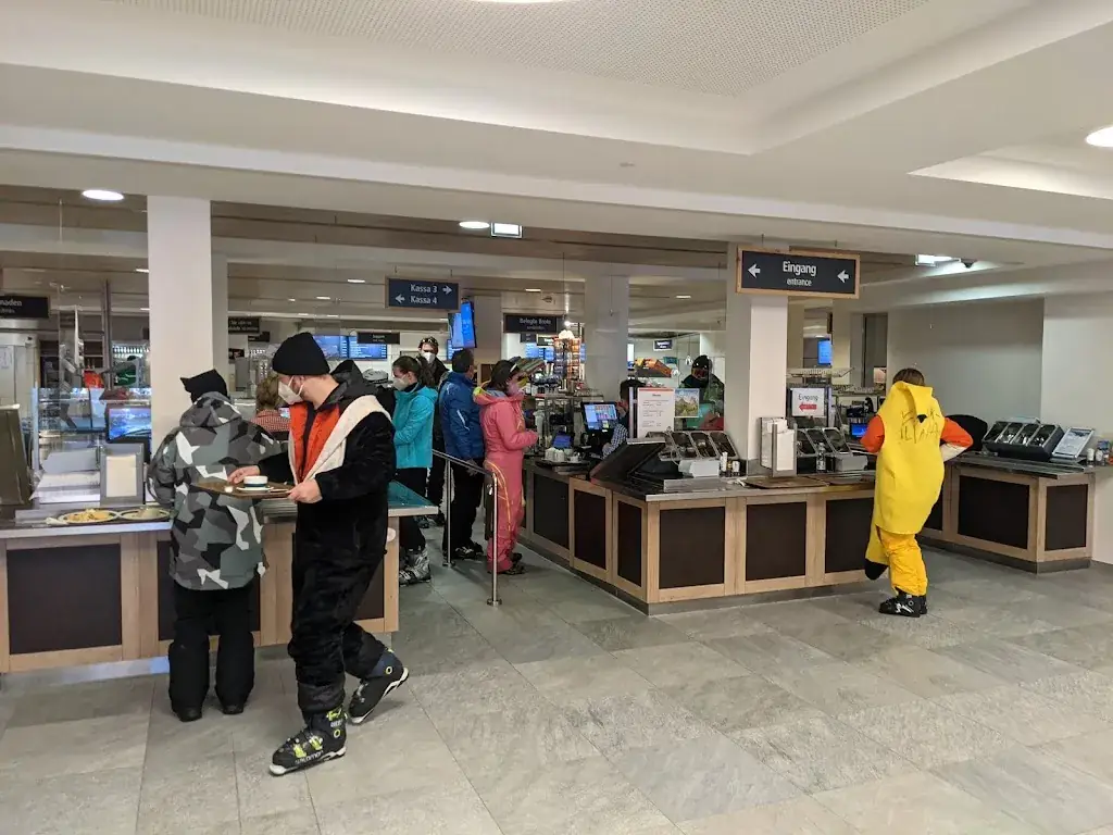 James Bacon_Tuxer Fernerhaus_Tux_review