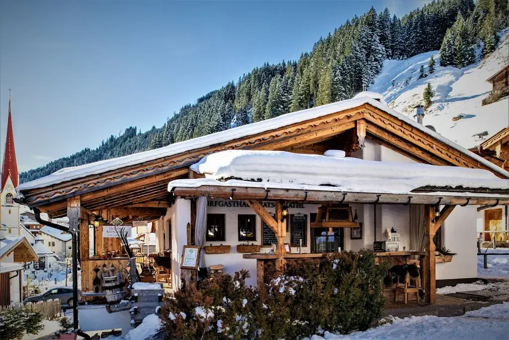 Dorfbar Ratschkathl_Tux_slider_image_3