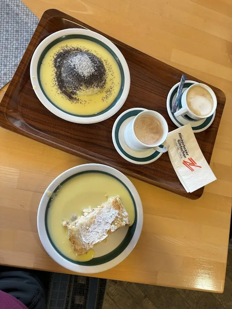 Annamária Dr. Mayer_Sommerbergalm_Tux_recensione